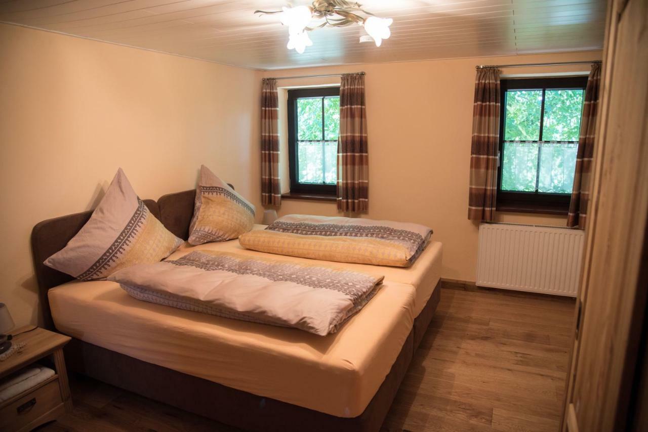 Ferienhaus Schmiedehof Hitzing 外观 照片