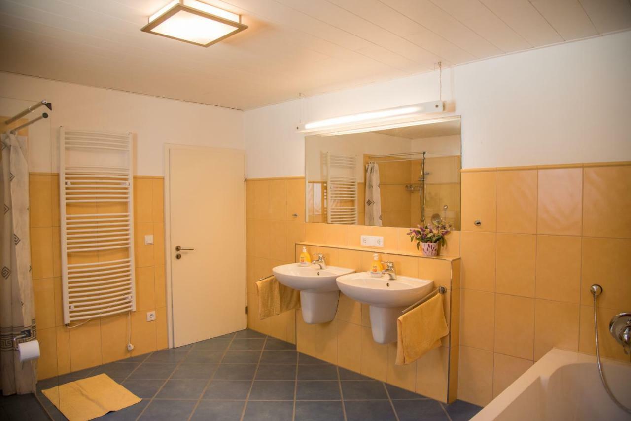 Ferienhaus Schmiedehof Hitzing 外观 照片